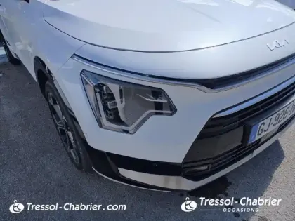 Photo 13 Kia Niro  1.6 GDi 141 ch HEV DCT6 Premium