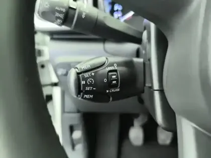 Photo 17 Citroën C3  PureTech 83 S&S BVM5 C-Series
