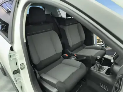 Photo 8 Citroën C3  PureTech 83 S&S BVM5 C-Series