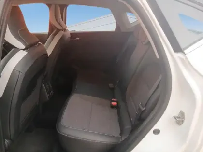 Photo 22 Renault Captur  E-Tech hybride rechargeable 160 Techno