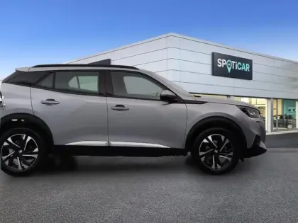 Photo 27 Peugeot 2008  PureTech 100 S&S BVM6 Allure