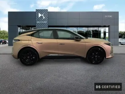Photo 5 DS DS 4  Hybride E-Tense 225 EAT8 Performance Line