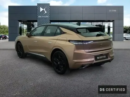 Photo 29 DS DS 4  Hybride E-Tense 225 EAT8 Performance Line