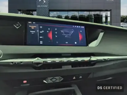 Photo 12 DS DS 4  Hybride E-Tense 225 EAT8 Performance Line