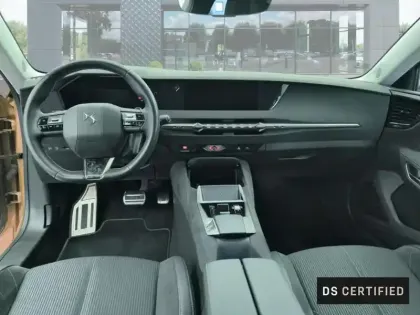 Photo 9 DS DS 4  Hybride E-Tense 225 EAT8 Performance Line