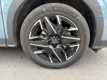 Photo 14 Peugeot 5008  Hybrid 145 ch e-DCS6 Allure