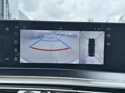 Photo 22 Peugeot 5008  Hybrid 145 ch e-DCS6 Allure