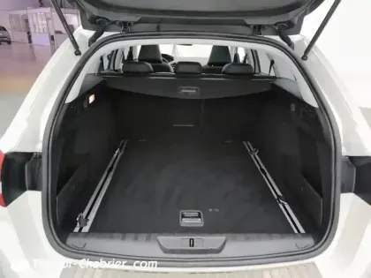 Photo 7 Peugeot 308  SW 1.2 PureTech 130ch S&S EAT6 Féline