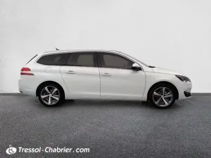 Photo 5 Peugeot 308  SW 1.2 PureTech 130ch S&S EAT6 Féline
