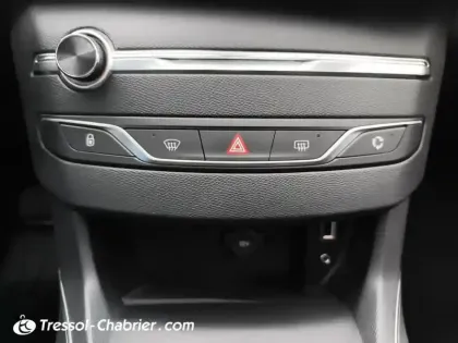 Photo 12 Peugeot 308  SW 1.2 PureTech 130ch S&S EAT6 Féline