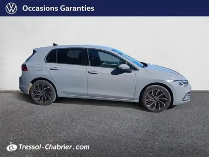 Photo 27 Volkswagen Golf  1.5 eTSI OPF 130 DSG7 MATCH