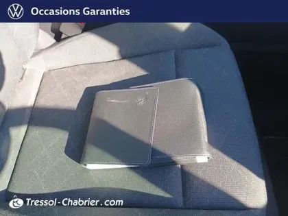 Photo 15 Volkswagen Golf  1.5 eTSI OPF 130 DSG7 MATCH