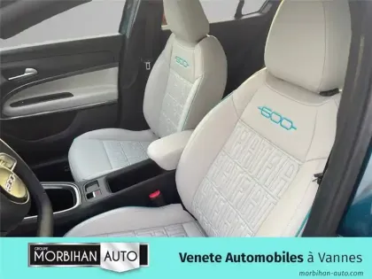 Photo 31 Fiat 600 T-GEN 3 1.2 HYBRID 110CH EDCT6