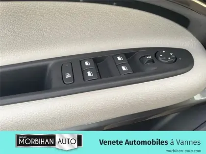 Photo 42 Fiat 600 T-GEN 3 1.2 HYBRID 110CH EDCT6