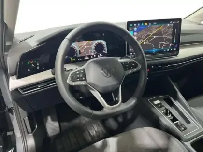 Photo 8 Volkswagen Golf 1.5 eTSI EVO2 116 DSG7 Life Plus