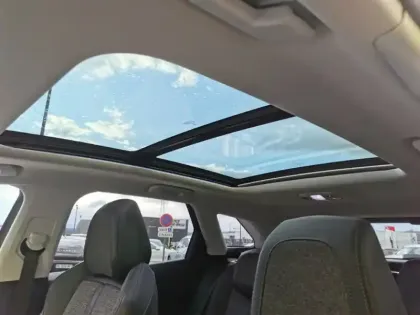 Photo 17 Peugeot 3008 Allure 1.5 BlueHDI 130 ch 