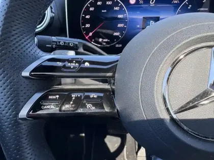 Photo 13 Mercedes Classe GLC GLC 220 d 4MATIC AMG Line