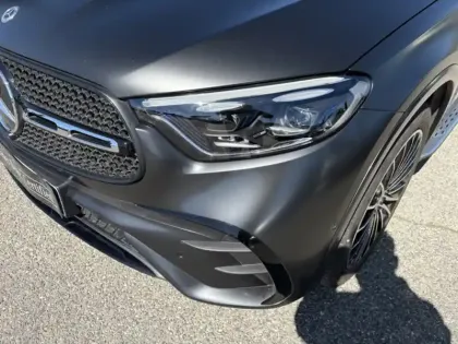 Photo 7 Mercedes Classe GLC GLC 220 d 4MATIC AMG Line