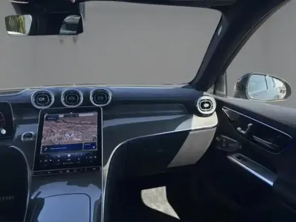 Photo 12 Mercedes Classe GLC GLC 220 d 4MATIC AMG Line