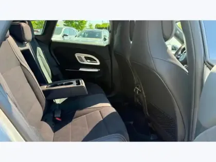 Photo 14 Mercedes CLA  350 4MATIC Shooting Brake 