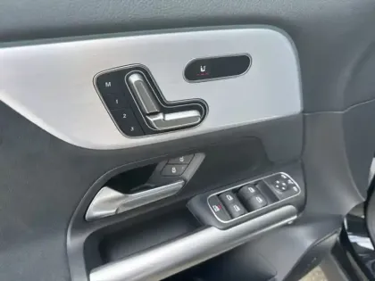 Photo 16 Mercedes GLA Gén. II (H247) Ph2 AMG Line 5