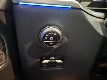 Photo 19 Mercedes Classe GLC GLC 220 d 4MATIC AMG Line