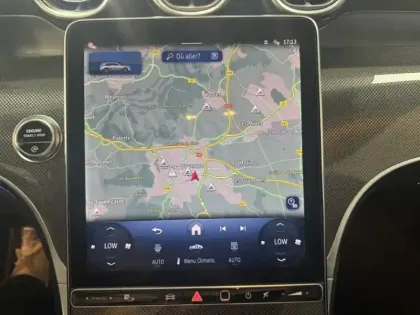 Photo 12 Mercedes Classe GLC GLC 220 d 4MATIC AMG Line