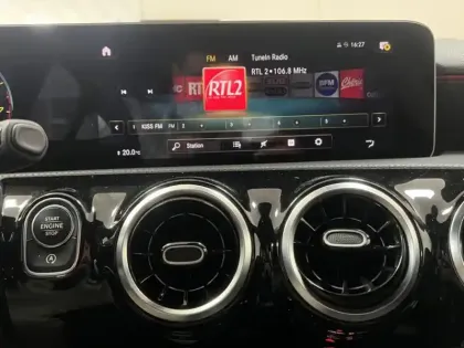 Photo 14 Mercedes Classe A A 200 Compacte