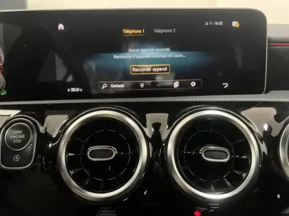 Photo 16 Mercedes Classe A A 200 Compacte