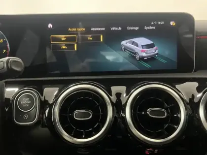 Photo 12 Mercedes Classe A A 200 Compacte