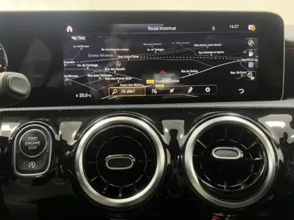 Photo 15 Mercedes Classe A A 200 Compacte