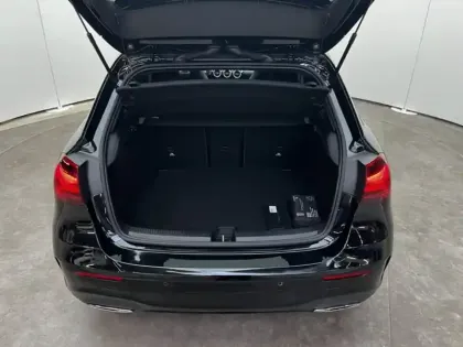 Photo 9 Mercedes Classe A 180 AMG Line