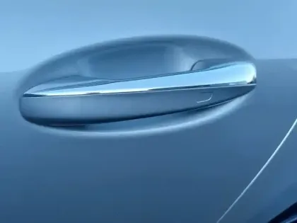 Photo 14 Mercedes CLA Coupé 250 e Hybrid EQ AMG Line