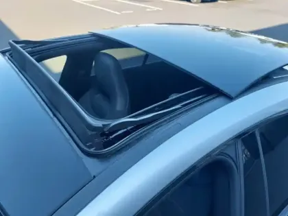 Photo 10 Mercedes CLA Coupé 250 e Hybrid EQ AMG Line