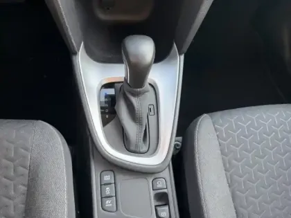 Photo 16 Toyota Yaris Hybride 1.5 HYBRID 116H DYNAMIC AUTO