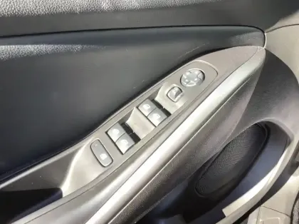 Photo 16 Opel Grandland 1.5 Diesel 130 ch BVA8 GS