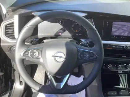 Photo 17 Opel Grandland 1.5 Diesel 130 ch BVA8 GS