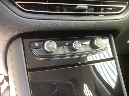 Photo 15 Opel Grandland 1.5 Diesel 130 ch BVA8 GS