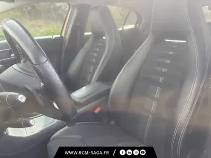 Photo 10 Mercedes GLA 200 d Sensation