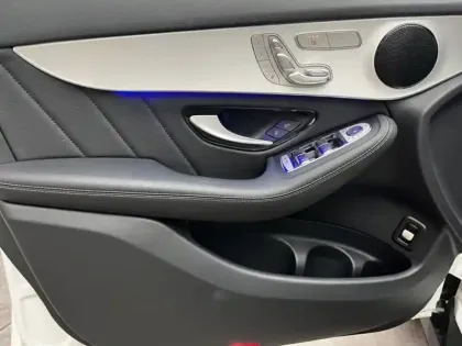 Photo 13 Mercedes Classe GLC Gén. II (X254) Ph1 AMG Line 5