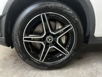 Photo 8 Mercedes Classe GLC Gén. II (X254) Ph1 AMG Line 5