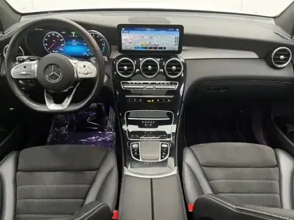 Photo 10 Mercedes Classe GLC Gén. II (X254) Ph1 AMG Line 5