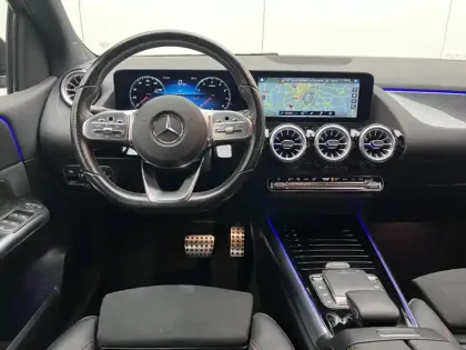 Photo 18 Mercedes Classe B 180 AMG Line Edition