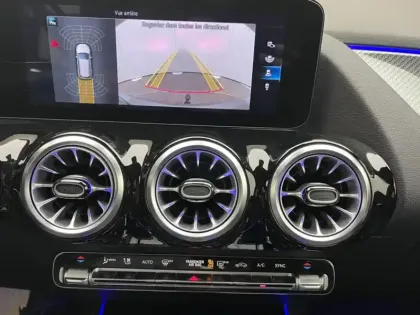 Photo 13 Mercedes Classe B 180 AMG Line Edition