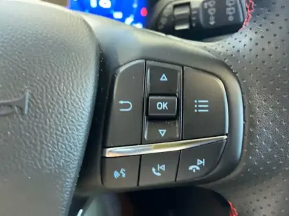 Photo 20 Ford Kuga 2.5 Duratec 190ch FHEV E85 ST-Line X BVA