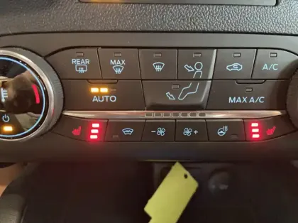 Photo 17 Ford Kuga 2.5 Duratec 190ch FHEV E85 ST-Line X BVA