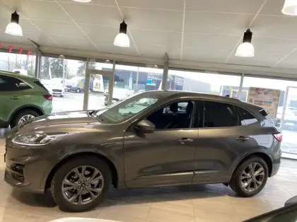 Photo 23 Ford Kuga 2.5 Duratec 190ch FHEV E85 ST-Line X BVA