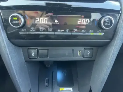 Photo 14 Toyota Yaris Hybride 116h Trail