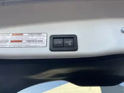 Photo 19 Toyota Yaris Hybride 116h Trail