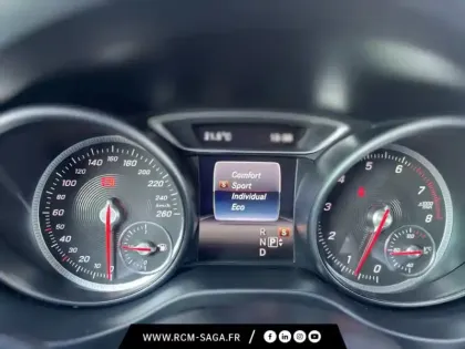 Photo 14 Mercedes GLA 200 Inspiration